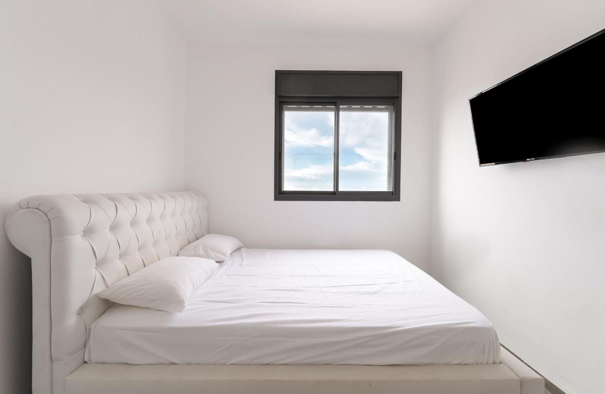 Stunning And Spacious In Kiryat Ata Qiryat Ata Luaran gambar